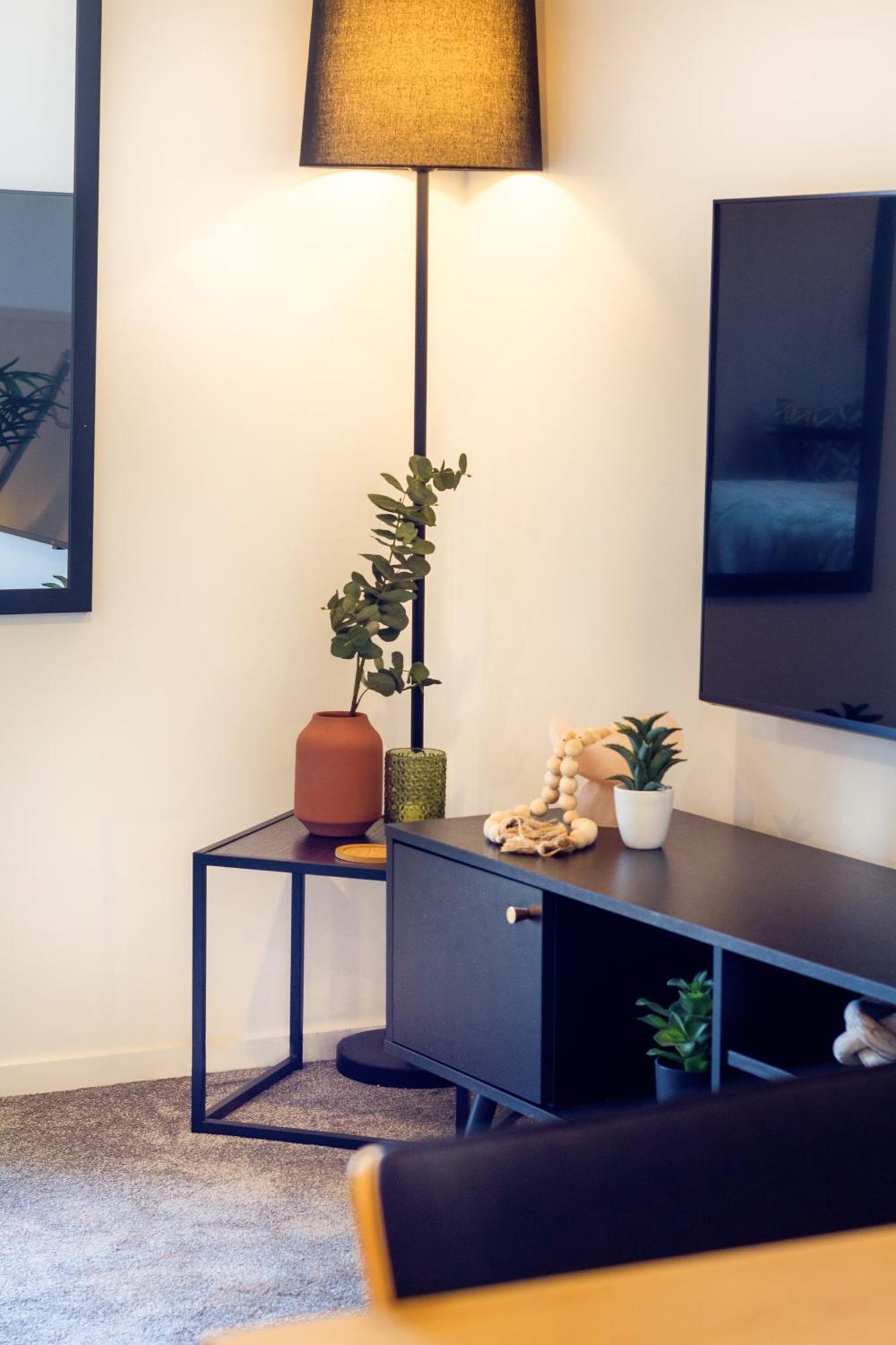 כרייסטצ'רץ' City Living: Upper Studio Haven On Wilmer מראה חיצוני תמונה