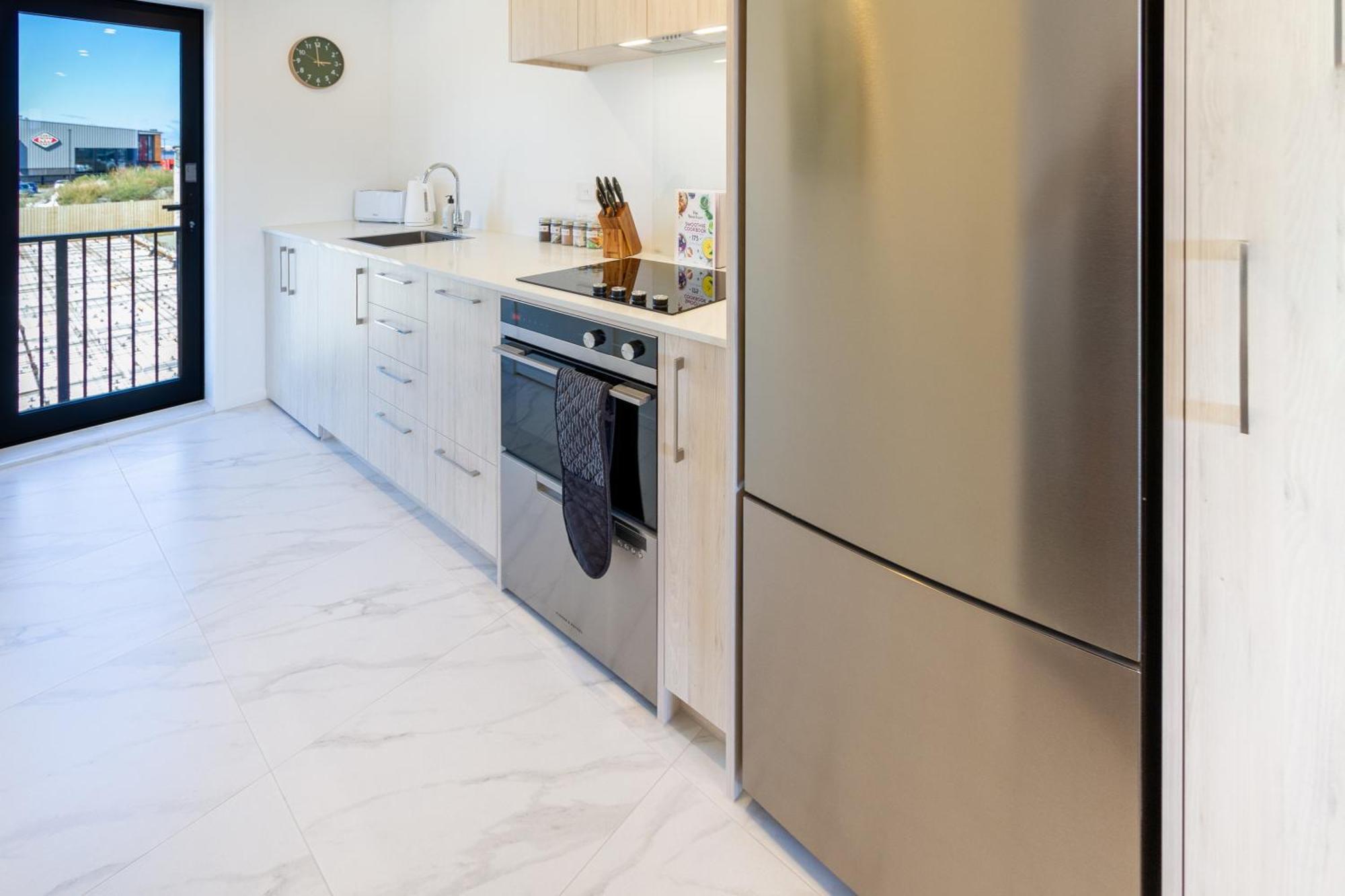 כרייסטצ'רץ' City Living: Upper Studio Haven On Wilmer מראה חיצוני תמונה